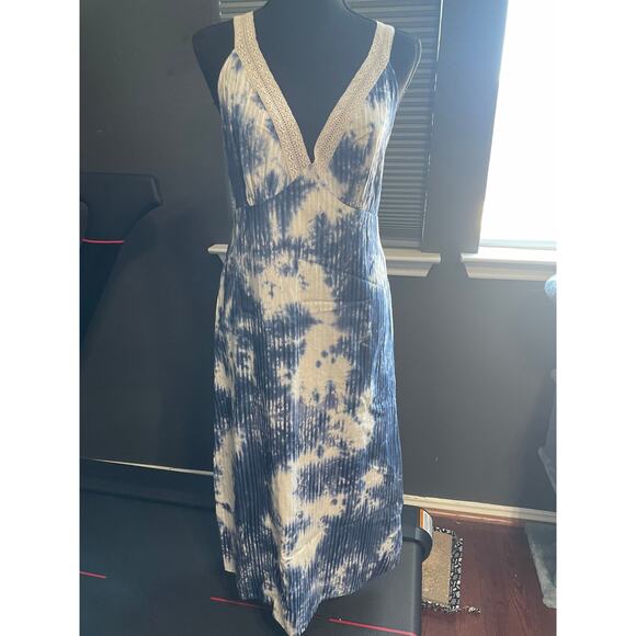 Line & Dot Fay Lace Trim Dress Blue Tie Dye Size M - Picture 2 of 10